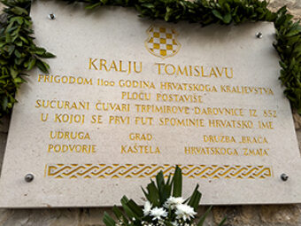 Svečano otkrivena spomen-ploča kralju Tomislavu, Kaštel Sućurac, 30. srpnja 2026.