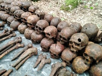 Ekshumacija 814 žrtava iz jame Jazovke pored Sošica na Žumberku, 17. srpnja 2020.